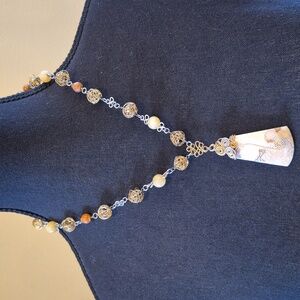 ARTISAN Crazy Lace Agate Pendant Necklace Neutral Beads Filigree Wire Detail